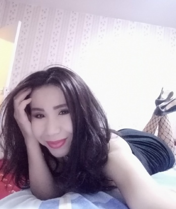 Сюра, 33 года, 2 размер груди